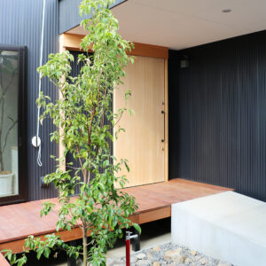 豊田市の高性能な注文住宅メーカーrarezaラレーサの施工事例：中庭の家